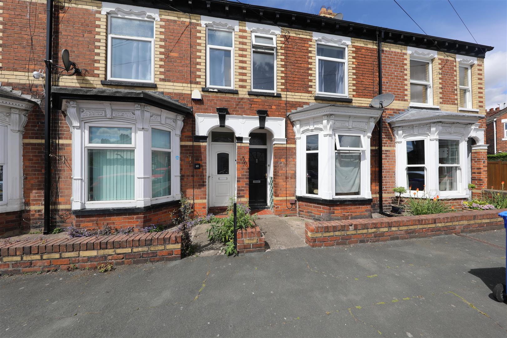 Property & Houses for Sale & Let in Hull Symonds & Greenham
